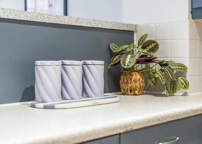 Artist Abode In * York