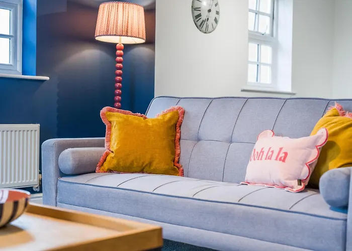 Artist Abode In * York